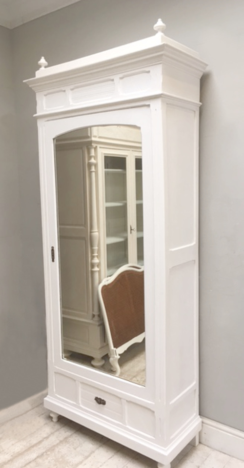 french antique Henri II style